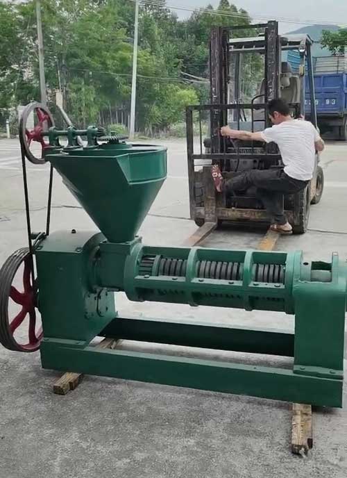 客戶訂購螺旋榨油機130單機已送達